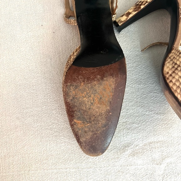 Snakeskin Pattern Heels - Picture 4 of 4